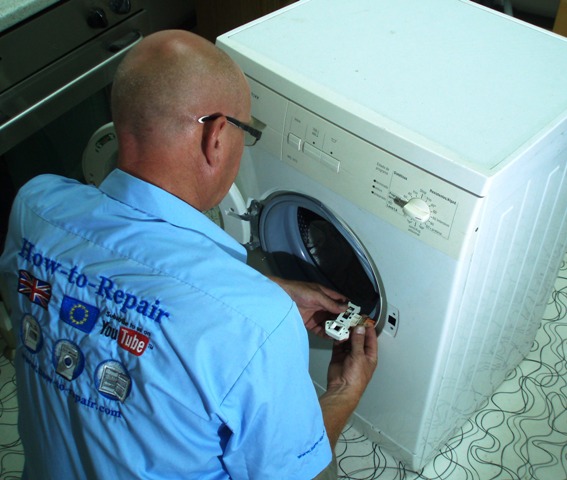 Bosch Washing Machine Door Lock Interlock Catch Switch WFL WAE WVD DA070 